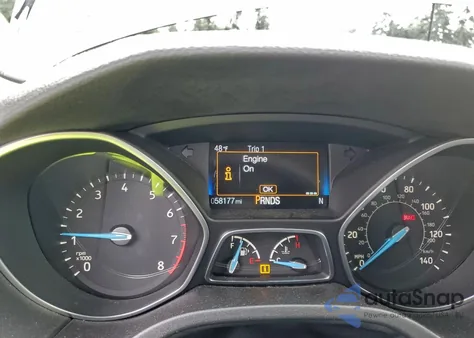 2016 Ford Focus Se z USA, uszkodzony, nr VIN 1FADP3F2XGL374606